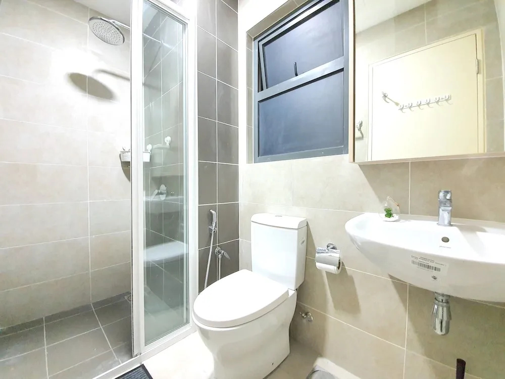 Lakeville Residence by BeeStay [6 Pax] near Batu Caves