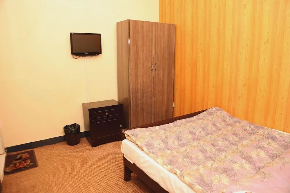 Swiss Cottage Hotel