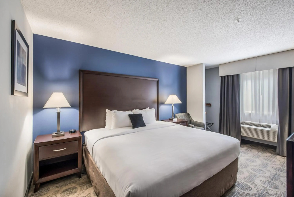 Red Lion Inn & Suites Sequim at Olympic National Park