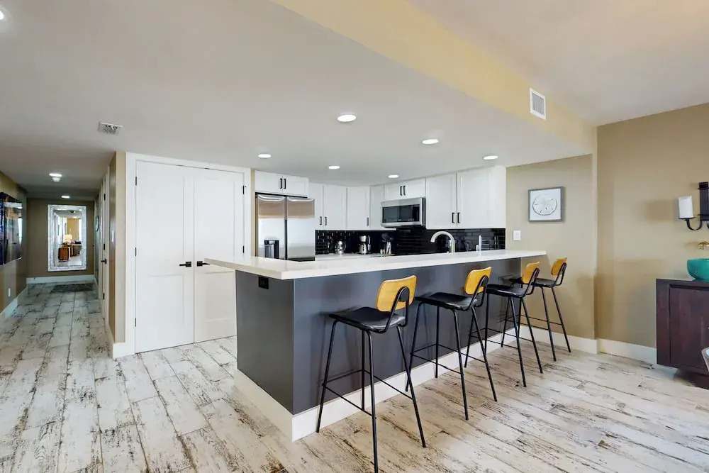 Updated 3BR w/ Gulf Views: Suntide III - Unit 801