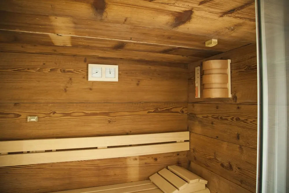 B.O. Spa Suite