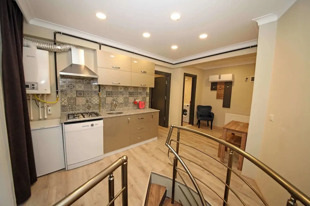 Corner Suite