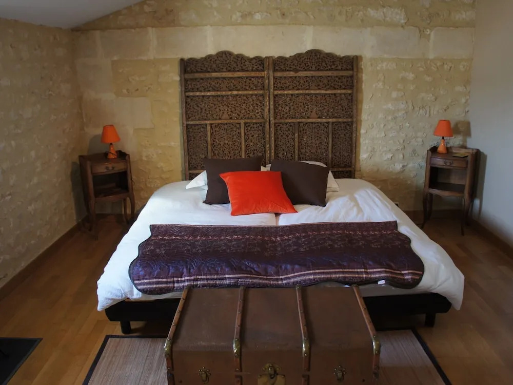 À Travers Chants Bed & Breakfast