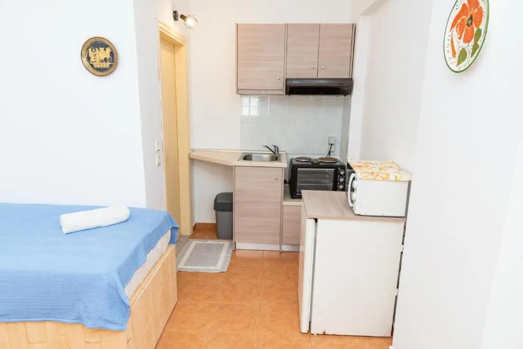 George Apartments Stegna