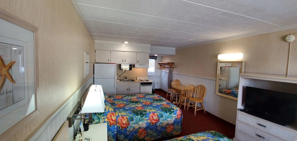 Shangri-La Motel