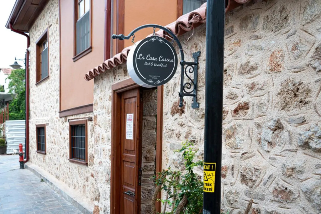 La Casa Carina
