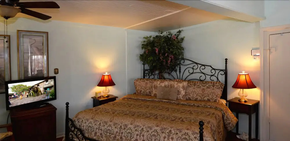 Saragossa Inn