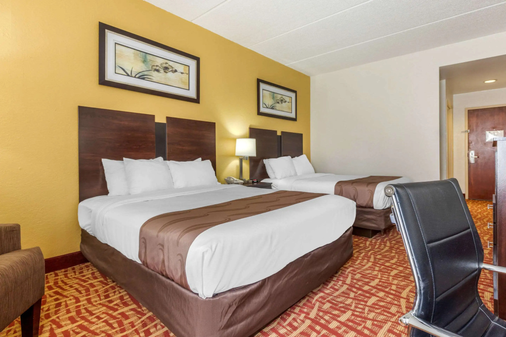 Quality Inn & Suites Lexington South