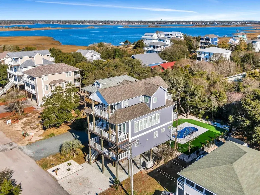 Across the Pond by Topsail Realty