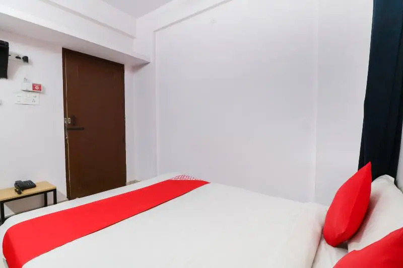 OYO 70859 Pallavi Nilayam