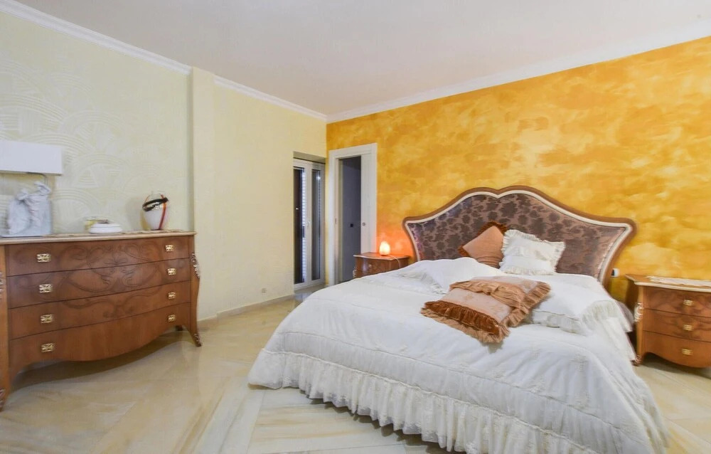 Nice Home in Modica With 5 Bedrooms, Outdoor Swimming Pool and Swimming Pool