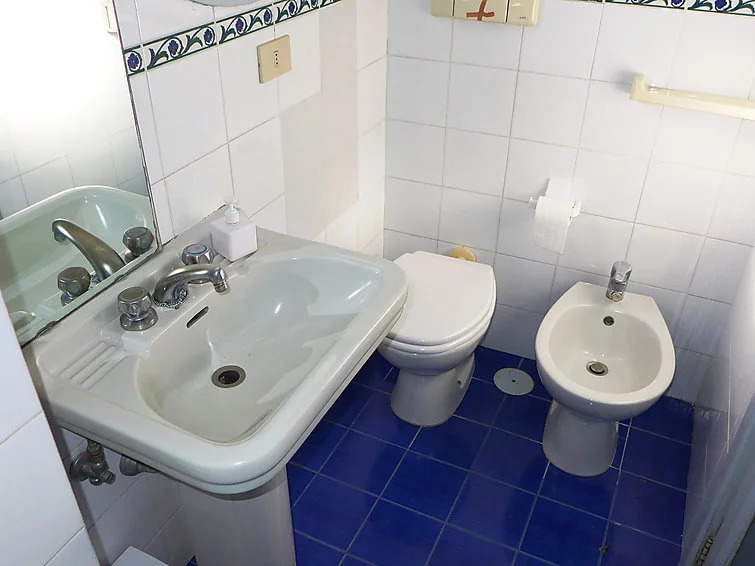 Apartment Lo Scuopolo by Interhome
