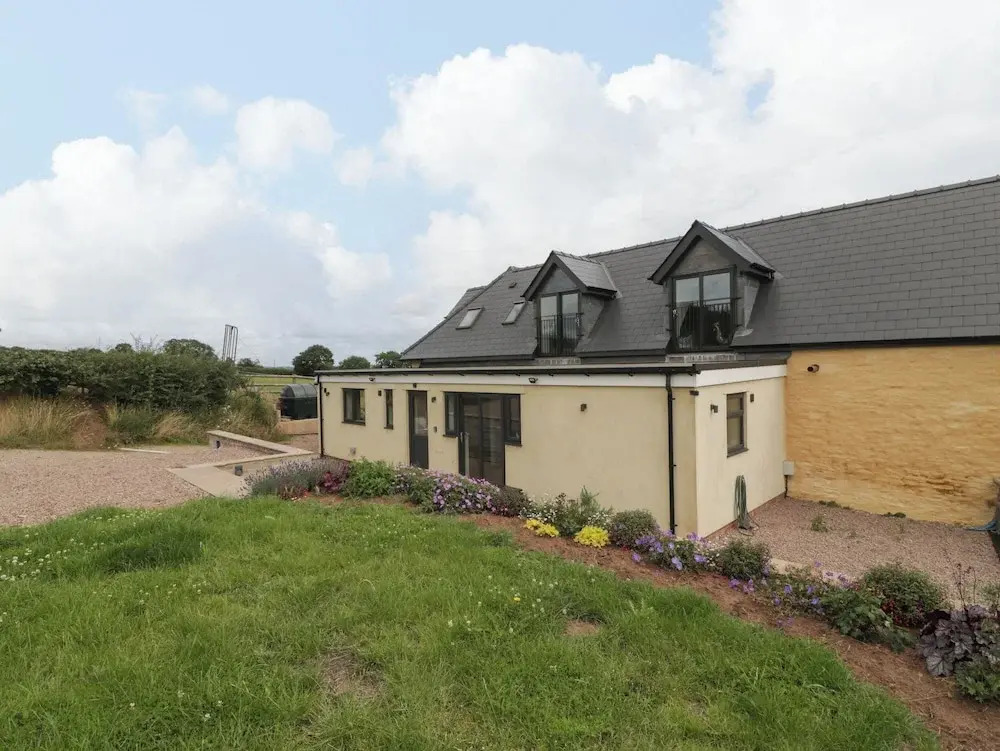Palace Farmhouse