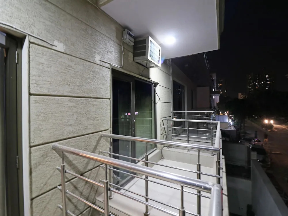 OYO 22234 Ridge View Residency