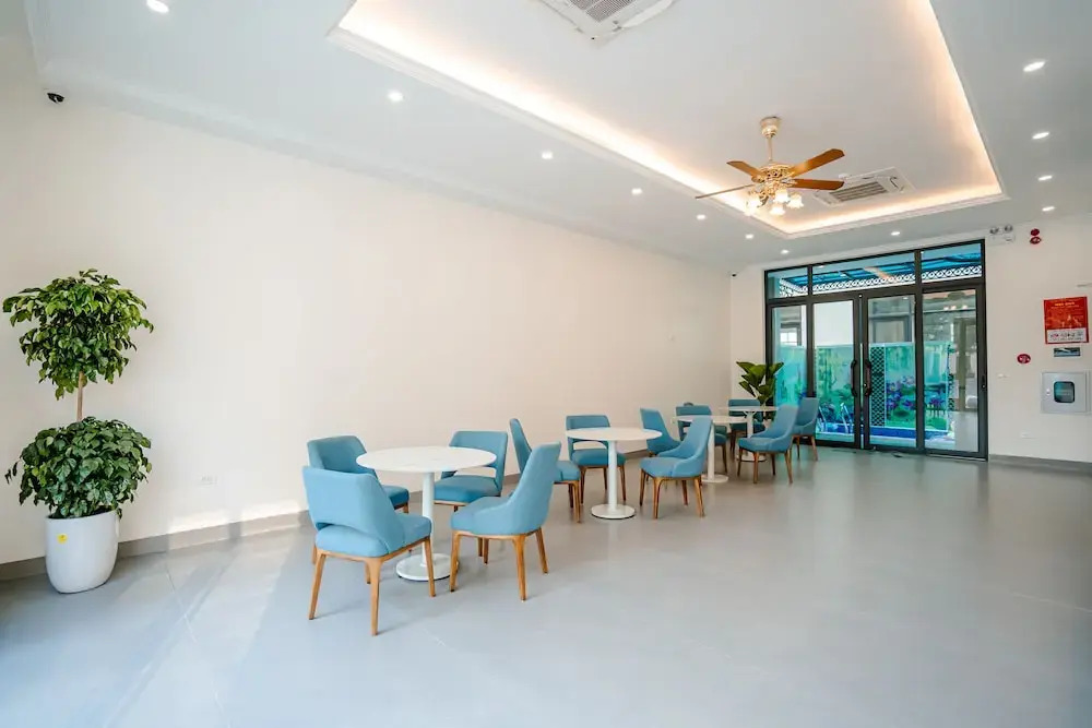 Lotus Sầm Sơn Hotel