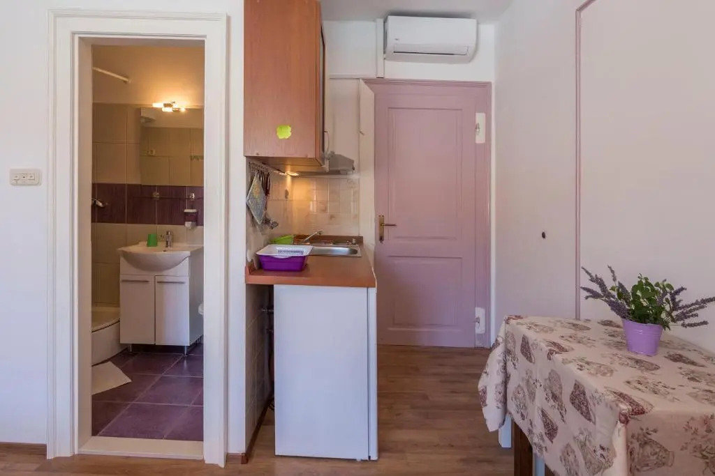 Apartment Riva 5