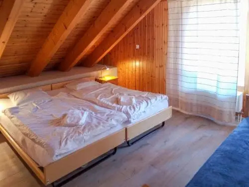 Apartment Eaux-Vives 202 by Interhome