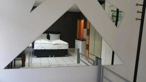 SAINA Hotel