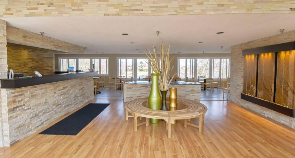 Ogunquit River Inn & Suites