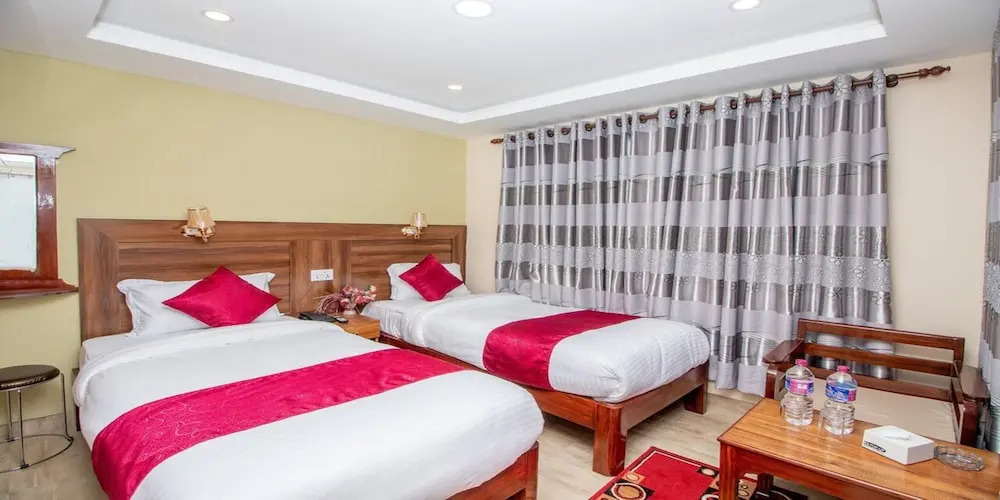 Hotel Royal Image