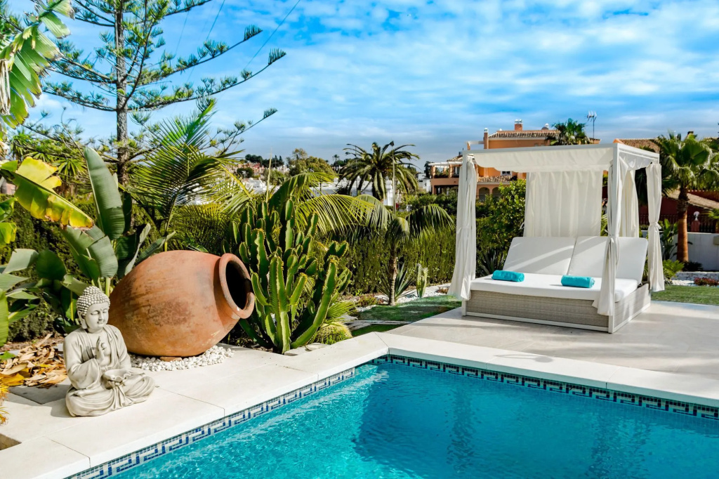 VM-Luxury 4 bedroom villa private pool