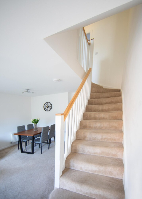 Fantastic House - Near Kempston Town Centre