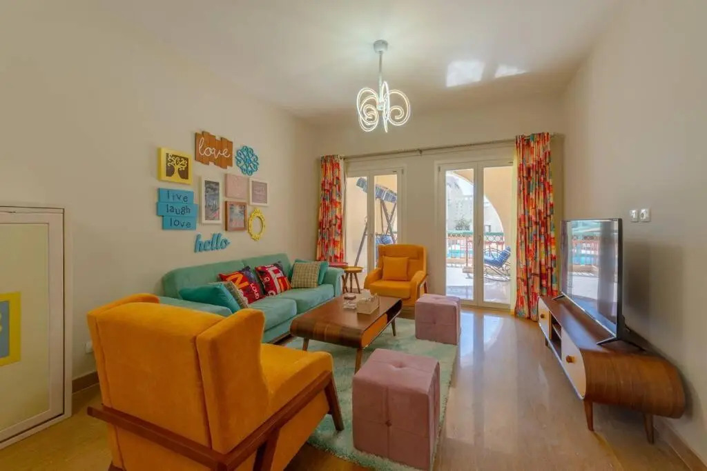 Marina Mosaique 1 BR Apartment with Pool view