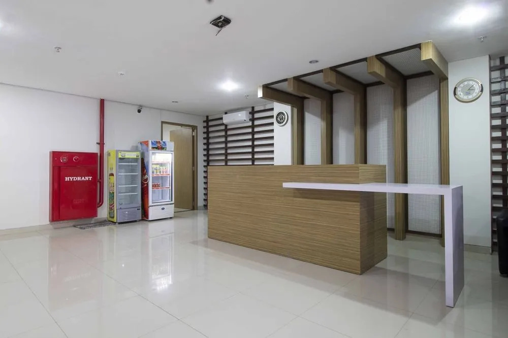 RedDoorz Plus @ Cibogo Bawah 2