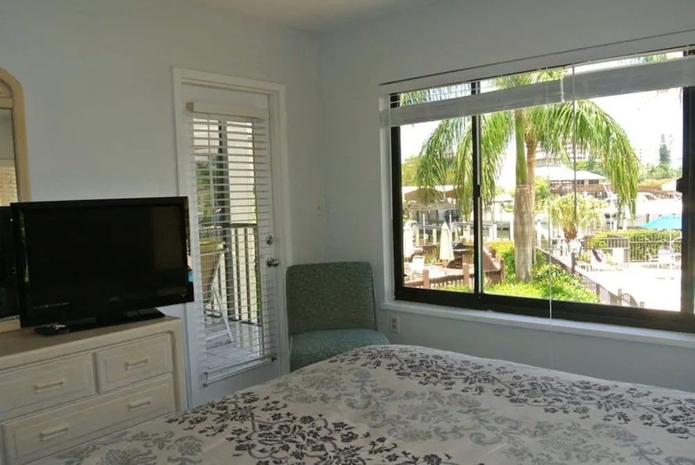 Fort Myers Beach Area 7327 - 108