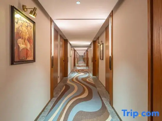 Zhefei Hotel (Tianjin Zhongbei Town Government Canal Culture Center Branch)