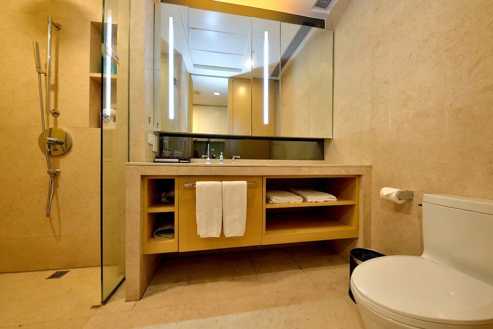 HeeFun Apartment GZ -Poly World Trading Center