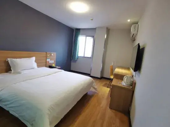 7 Days Premium Hotel (Xixian Government Road Store)