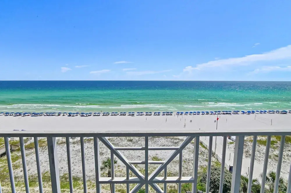 Inn at Crystal Beach 611
