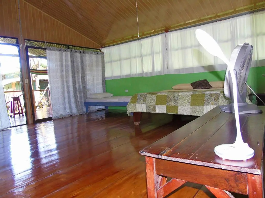 Bungalow with sea view