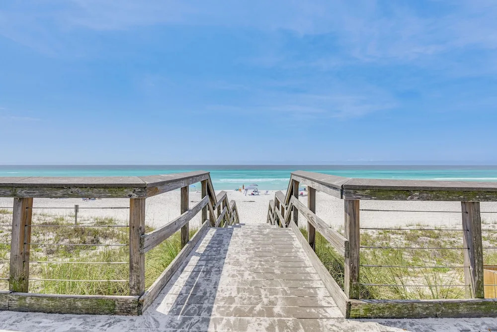 Miramar Beach Condo w/ Golf Course Views!
