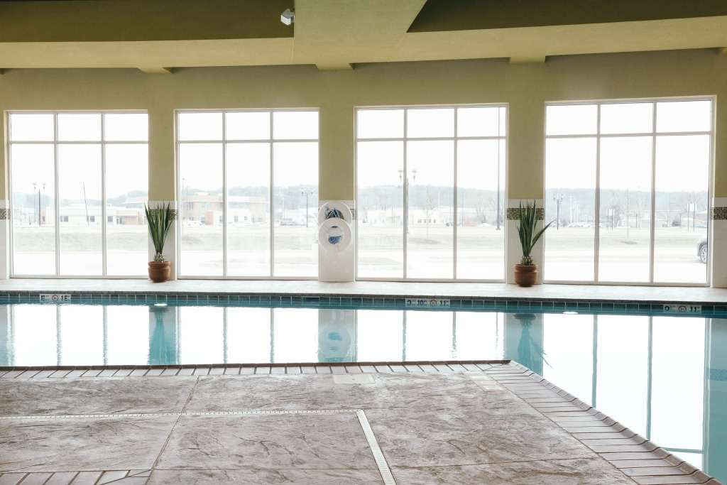 Holiday Inn and Suites East Peoria by IHG