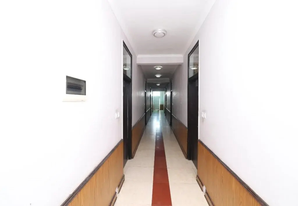 Hotel Binsar Rooms By OYO Rooms