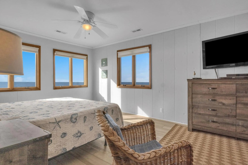 A Bella Vista by Oak Island Accommodations