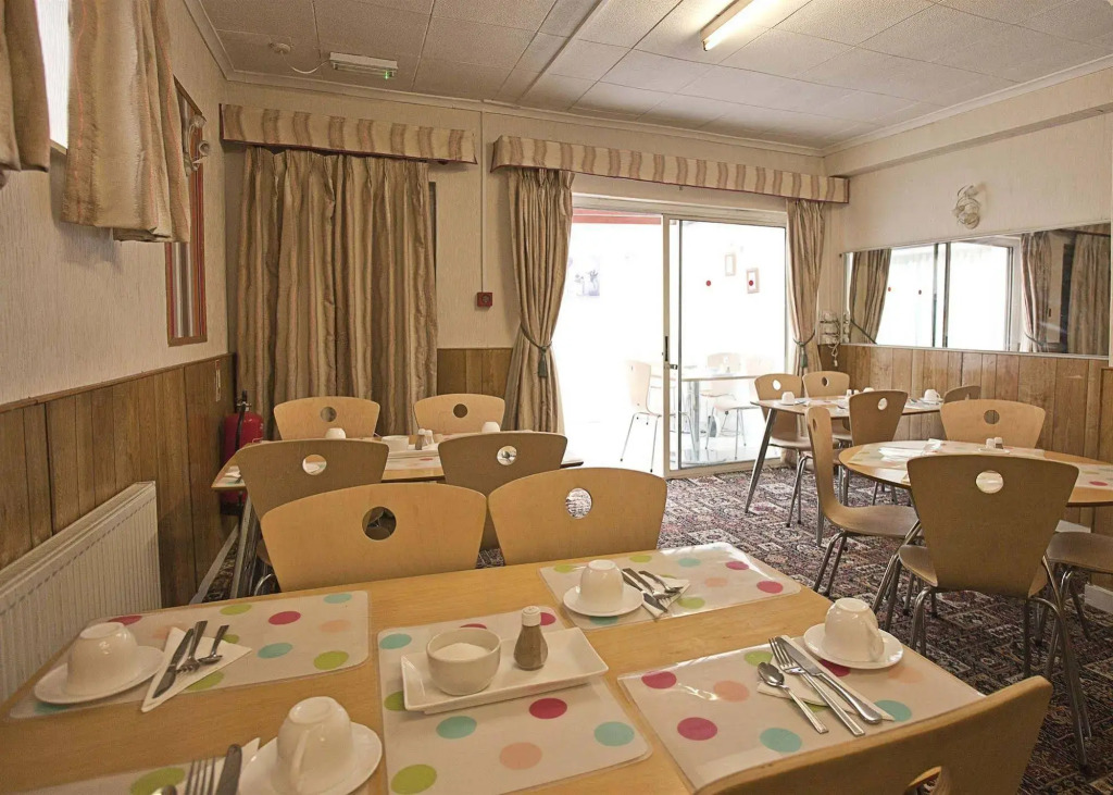Earls Court Hotel