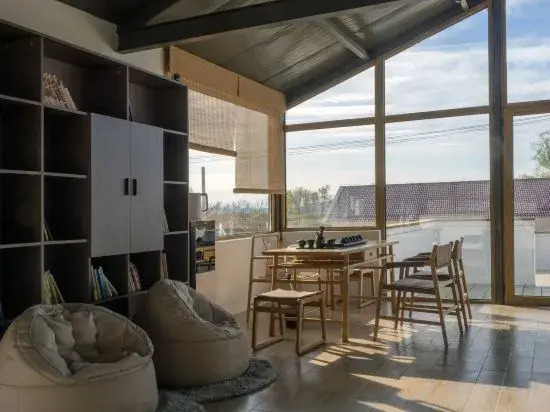 YeeMoo Guesthouse