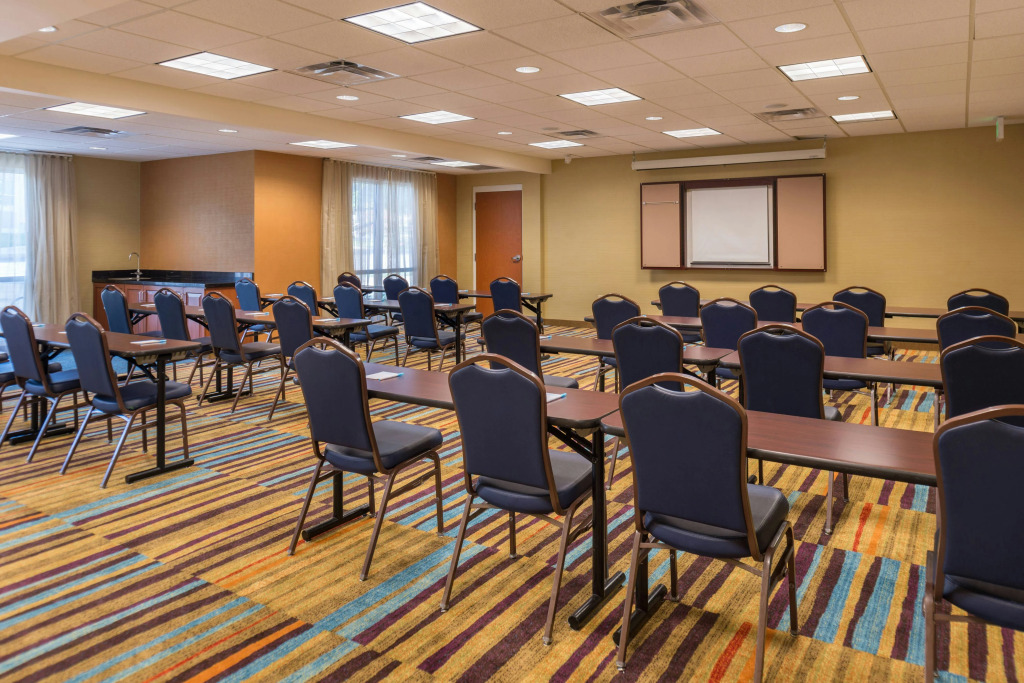 Fairfield Inn and Suites by Marriott San Antonio Northeast / Schertz / RAFB