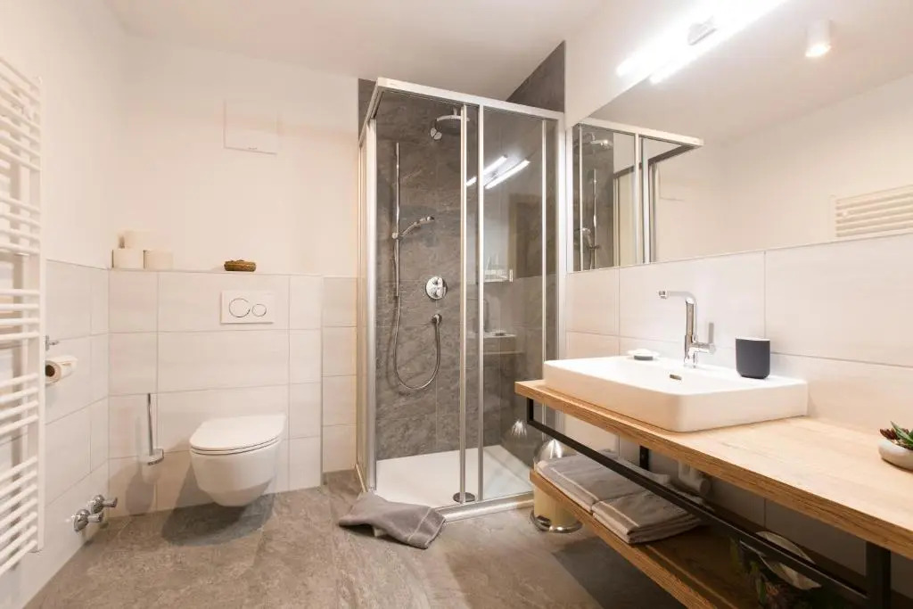 Apartment Wiesenhof - NATUR & WEITBLICK über Innsbruck - Ladestation für Elektroautos