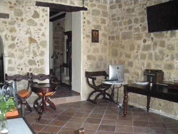 Saint Michel Apartments