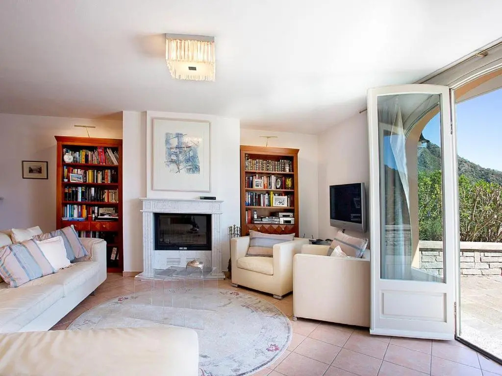 Belvedere Menaggio-4 Luxury homes-by Italian Apartments Casa Paradiso, Apartmento Belvedere, Woon Belvedere Apartment Penthouse, VH apartment Bella Vista
