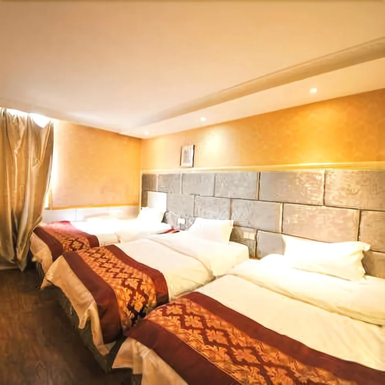 Xinyite Business Hotel