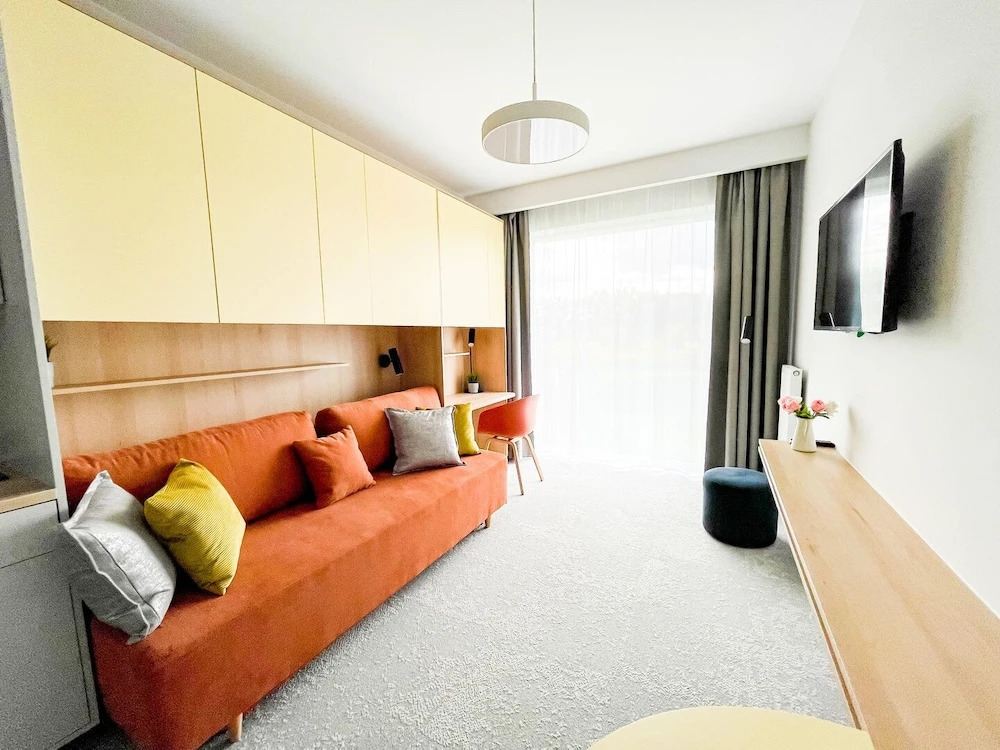 SuperApart Wilanów MiniStudio, Medicover, Świątynia Opatrzności