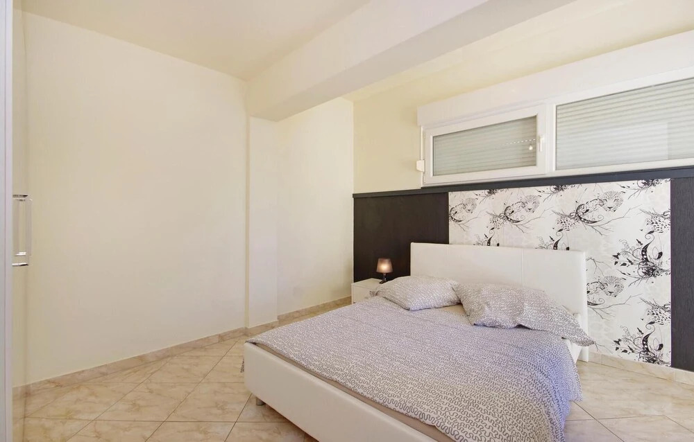 2 Bedroom Gorgeous Home In Baska Voda