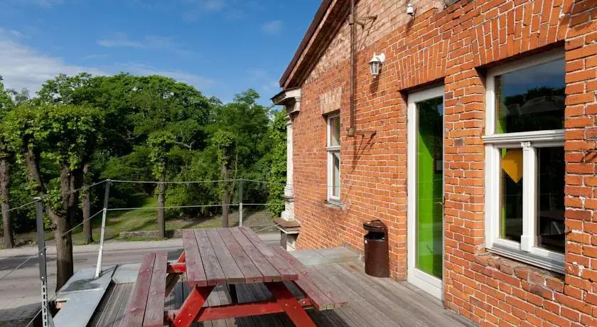 Travellers Beach Hostel