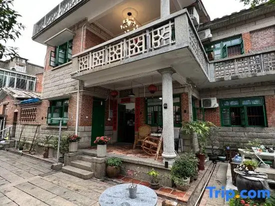 Minnan Yuqing Courtyard Homestay (Kaiyuan Temple Branch, West Street, Quanzhou Ancient City)