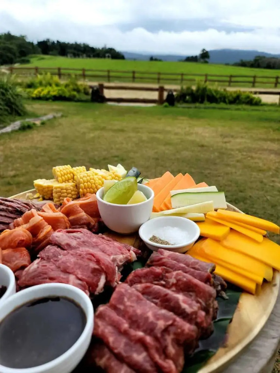 KUR-Cow farm escape 35 minutes from Cairns